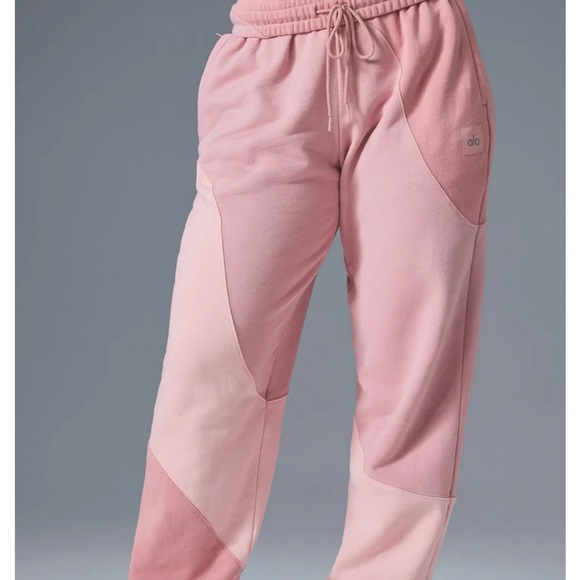 ALO Yoga Sweatpants